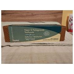 Organique by Himalaya Herbal Healthcare Neem & Pomegranate Toothpaste product image