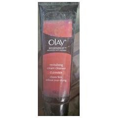 Olay Revitalising Cream Cleanser product image