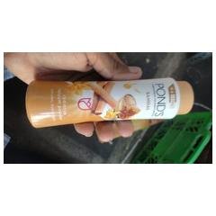 POND'S SANDAL radiance talcum power product image